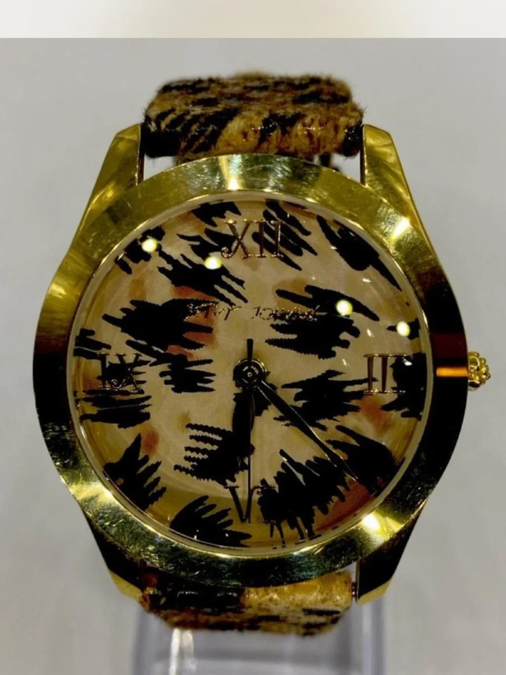 Betsy Johnson ^^^ Classic Signature ^*^ Gold-Tone Animal Print Watch ***
